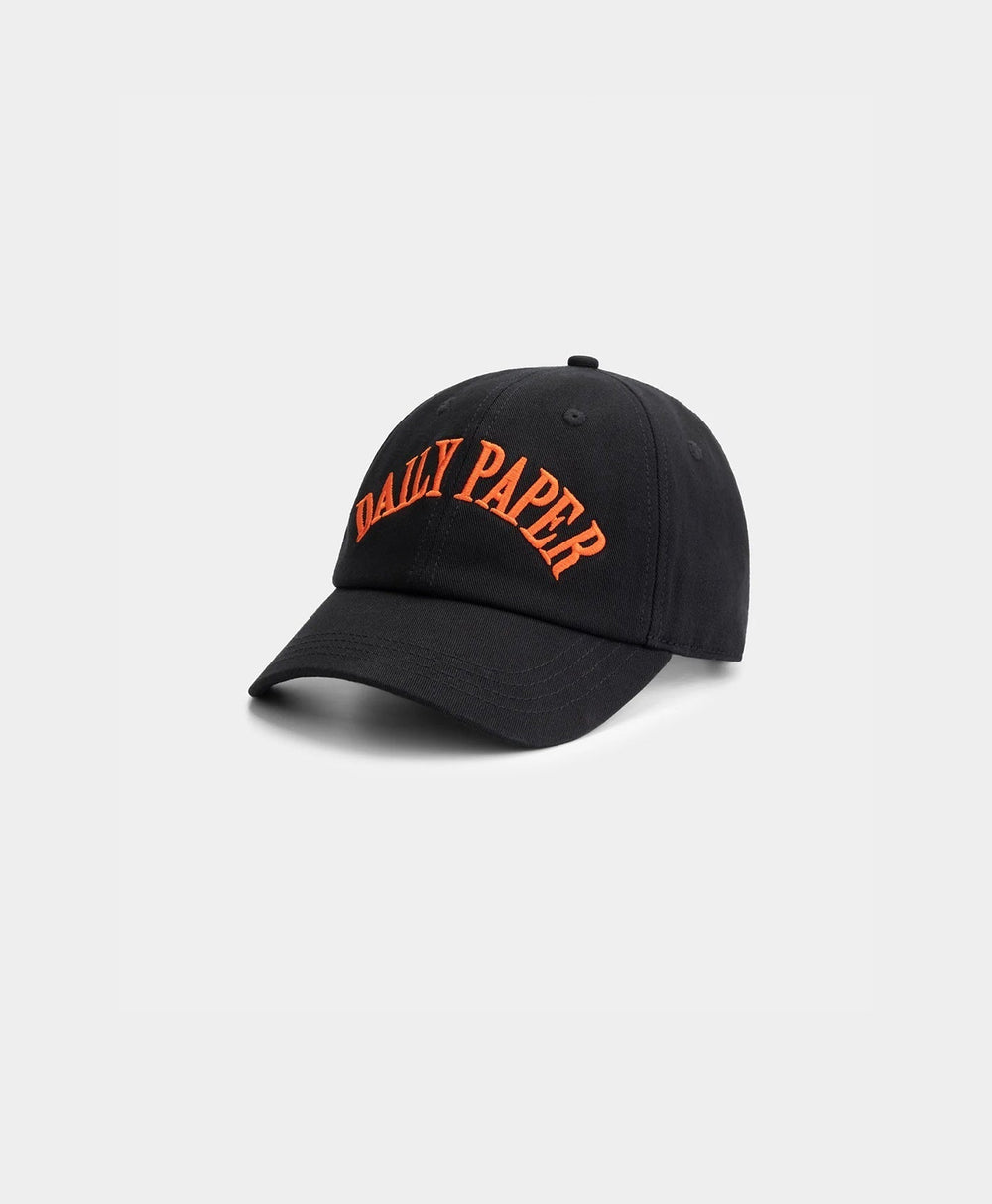 DP - Black Hoeso Cap - Packshot - Front