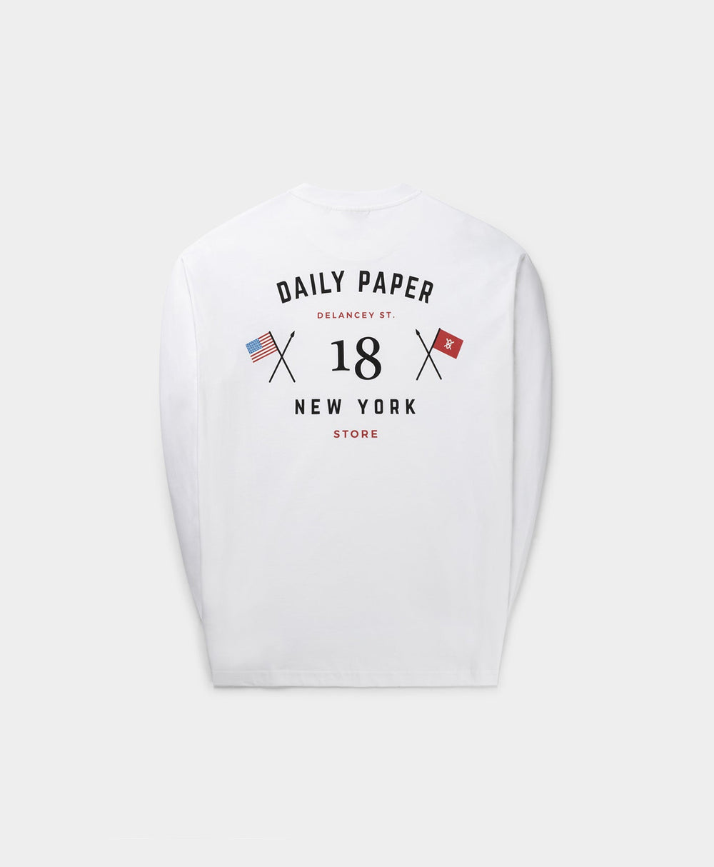 DP - White Black NY Flagship Store LS - Packshot - Front